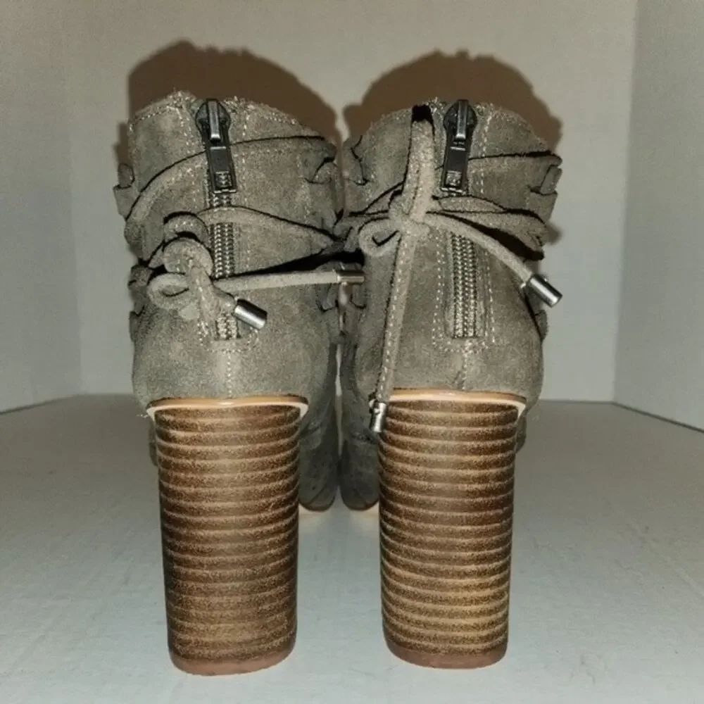 VERY VOLATILE VV Kalio Grey Gray Wrap Around Suede Peep Toe Shoetie Womens 9